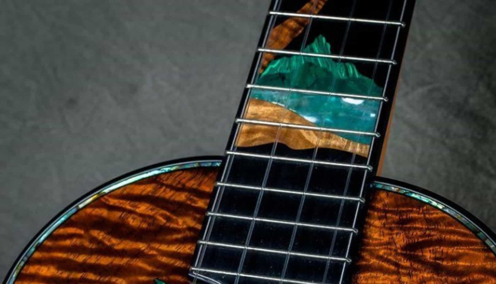 How to Change Ukulele Strings? Easy Guide 2023 SimplyDrum