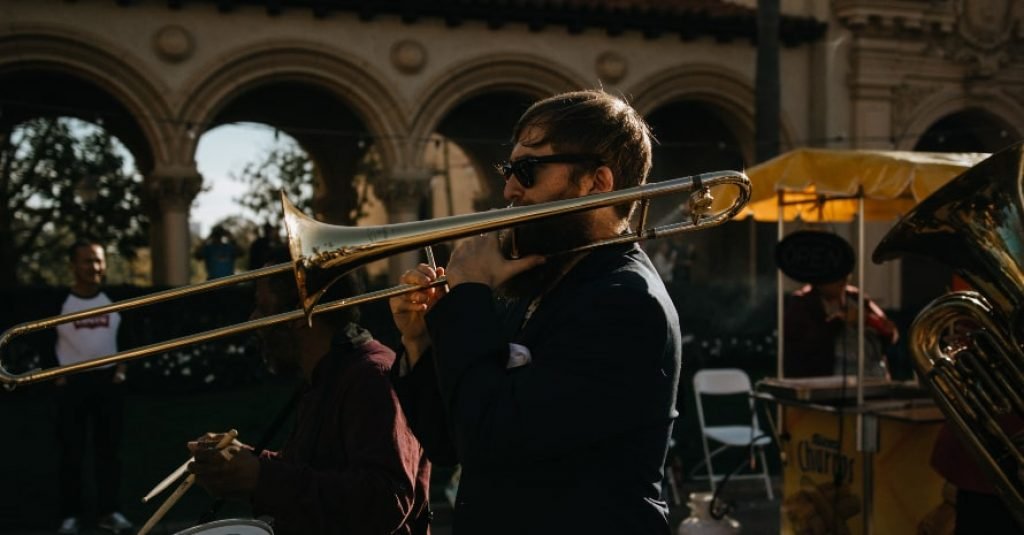 How to Play the Trombone? Techniques and Tricks SimplyDrum