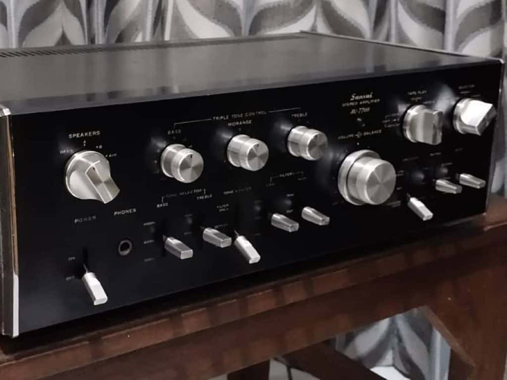 How to Choose Amplifier for Speakers? Complete Review